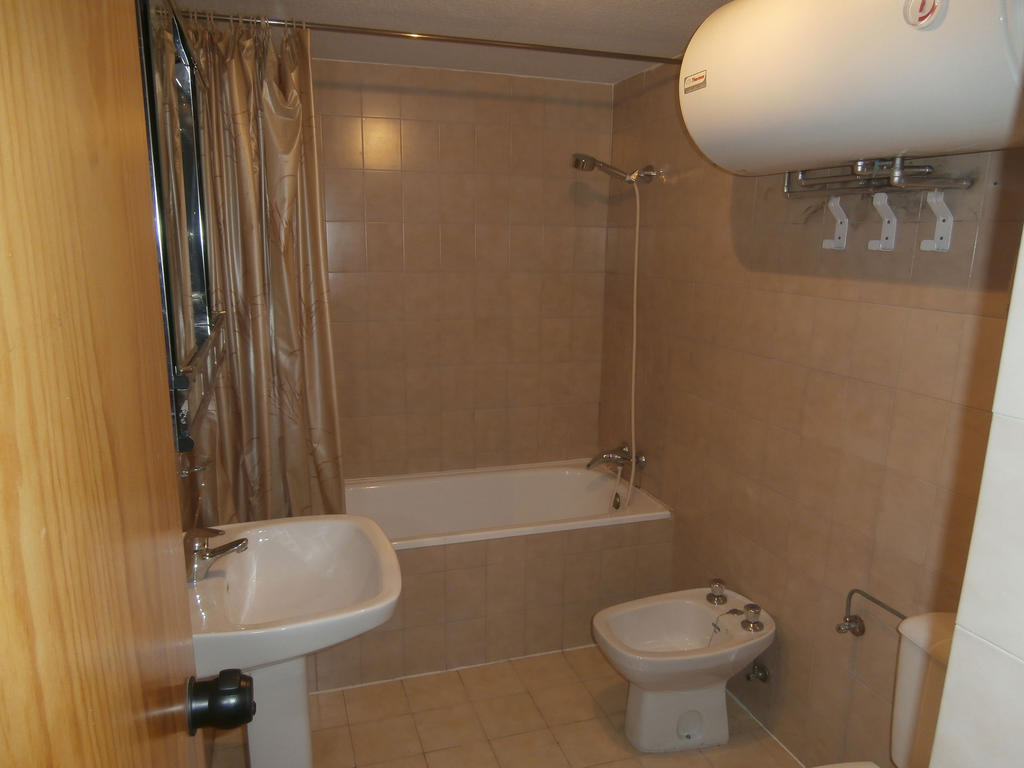 Apartamentos Mont Blanc Asn Sierra Nevada Cameră foto